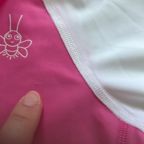 NWOT I play UPF 50 + long sleeve girls, swimwear top - Picture 8 of 12